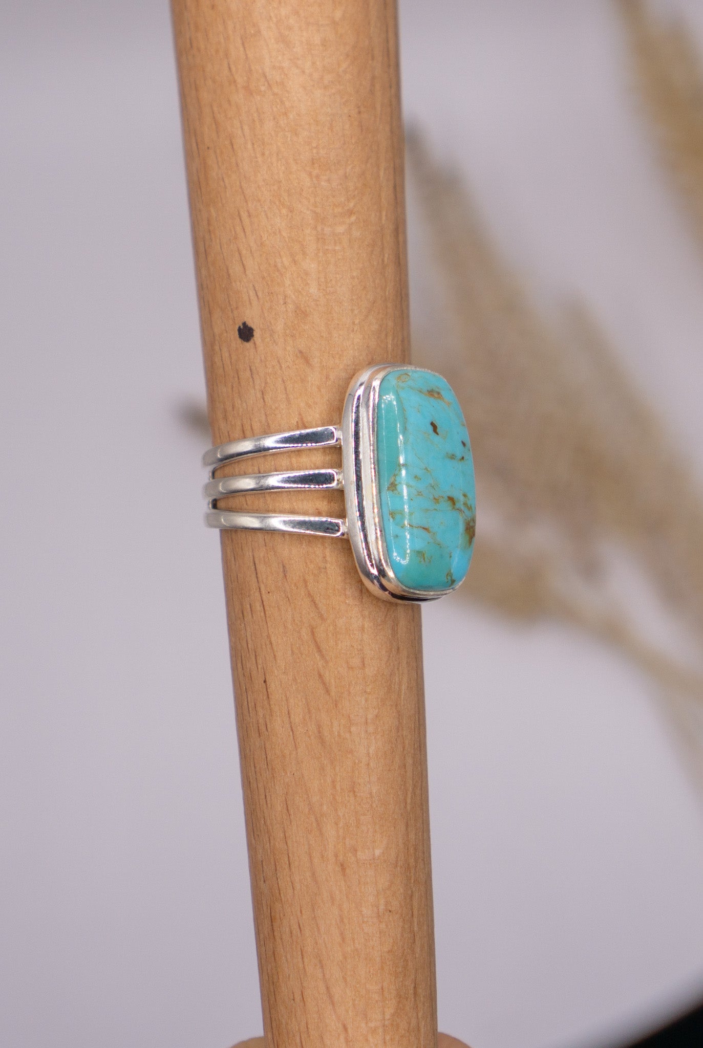 Turquoise Rectangle Size 9