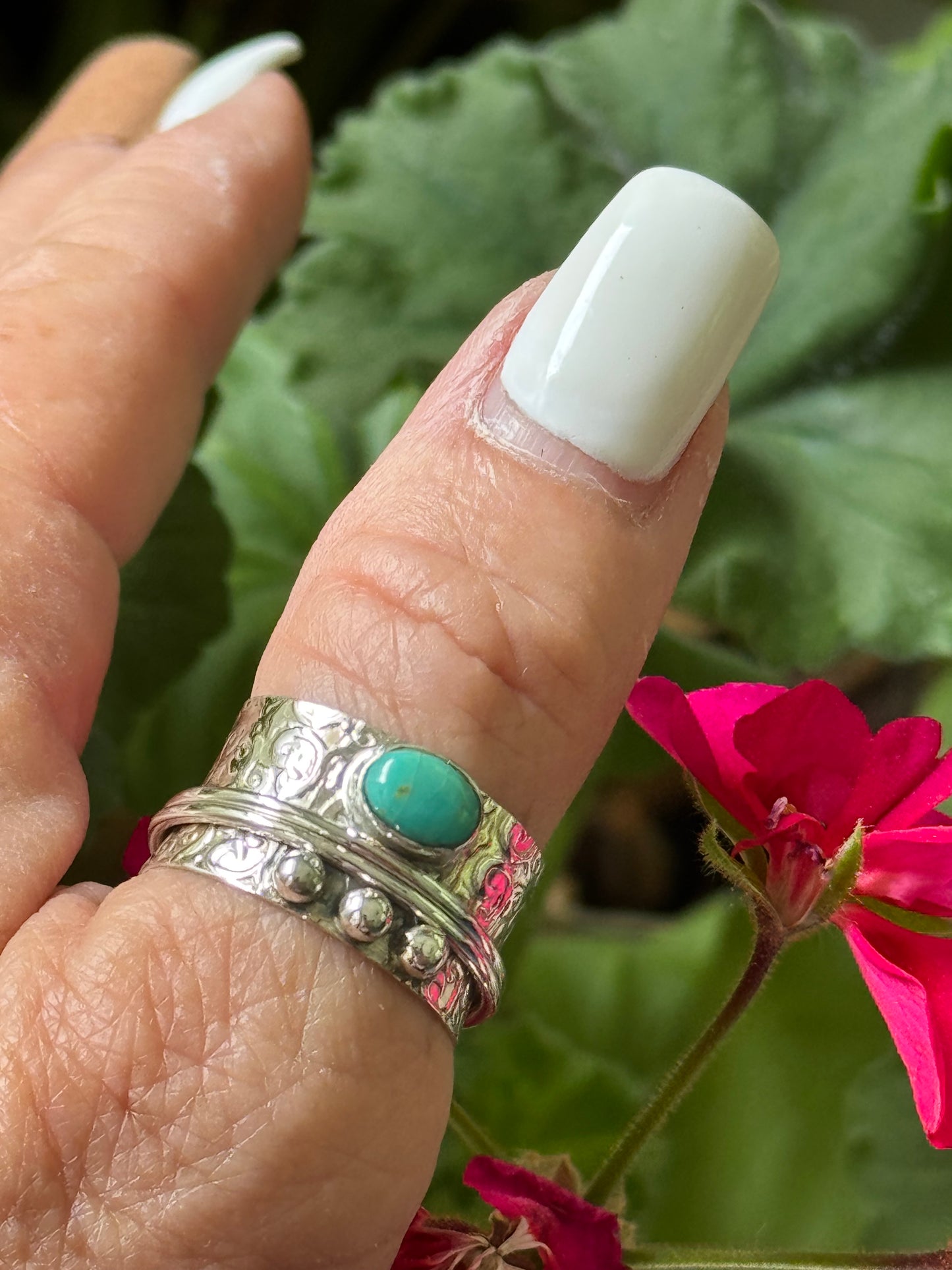 Kingman Mohave Turquoise Spinner Ring Size 10