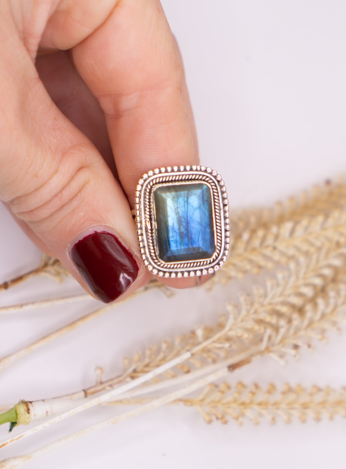 Rectangular Labordorite Size 7