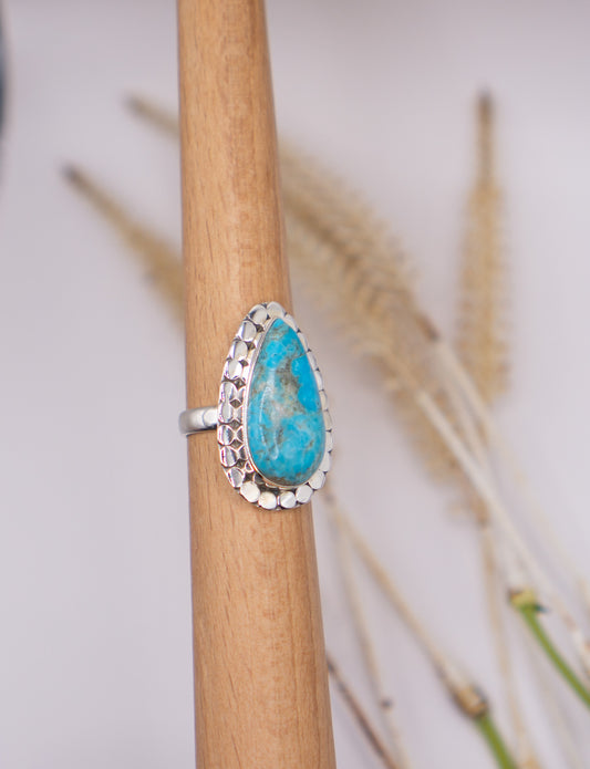Teardrop Kingman Turquoise Size 7
