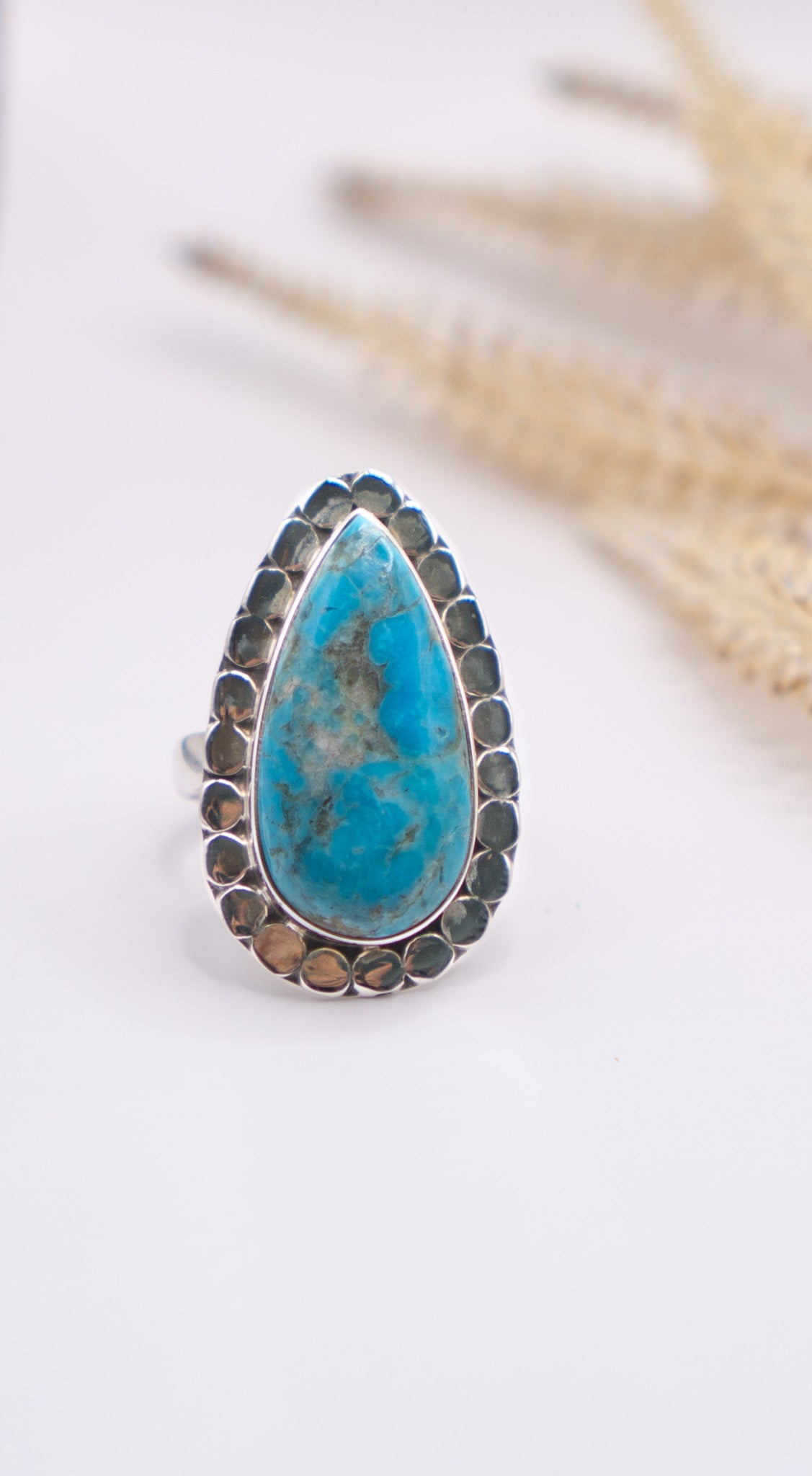 Teardrop Kingman Turquoise Size 7