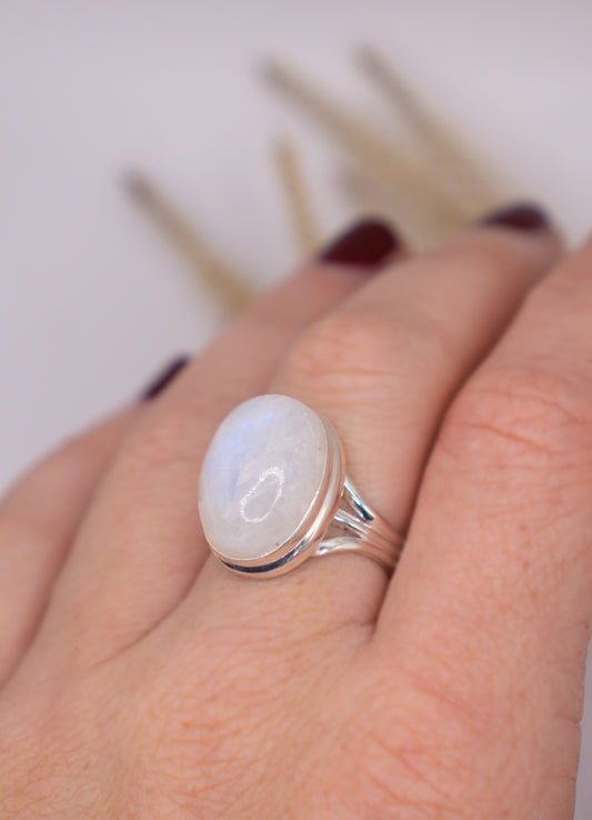 Oval Moonstone Ring Size 7
