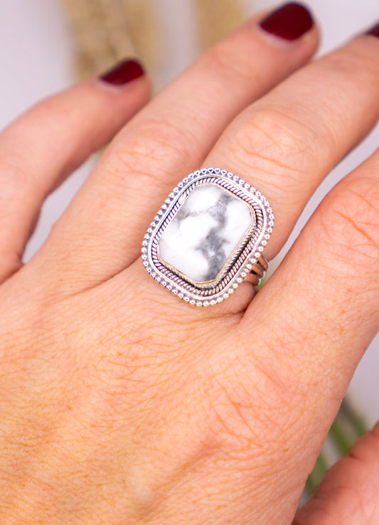 Howlite Rectangular Ring Size 7