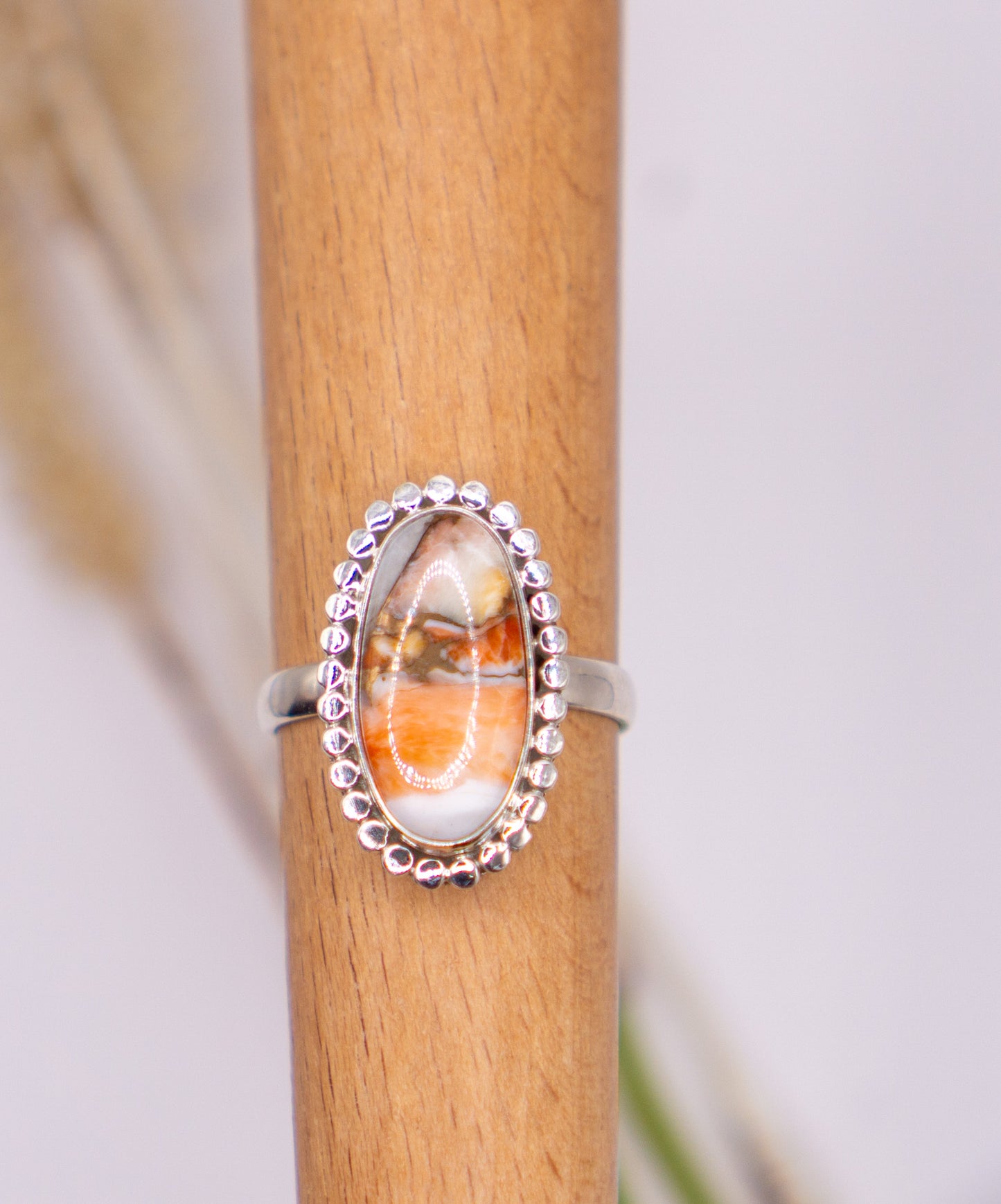 Elongated Oval Spiny Oyster Turquoise Size 11.5