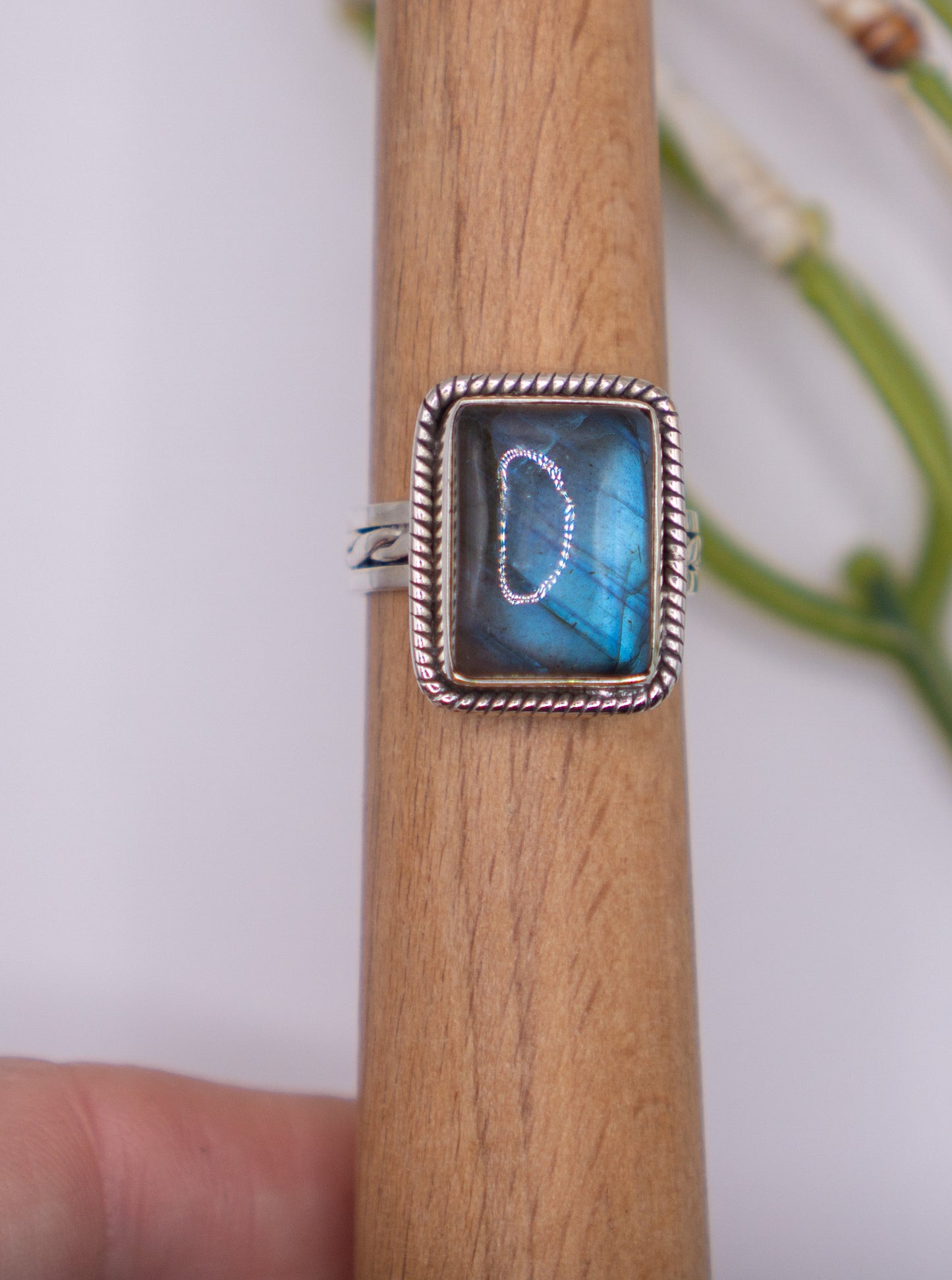 Rectangular Labradorite size 8.5