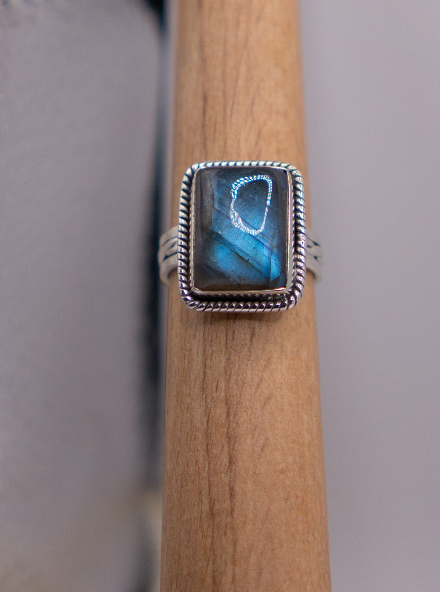 Rectangular Labradorite size 8.5