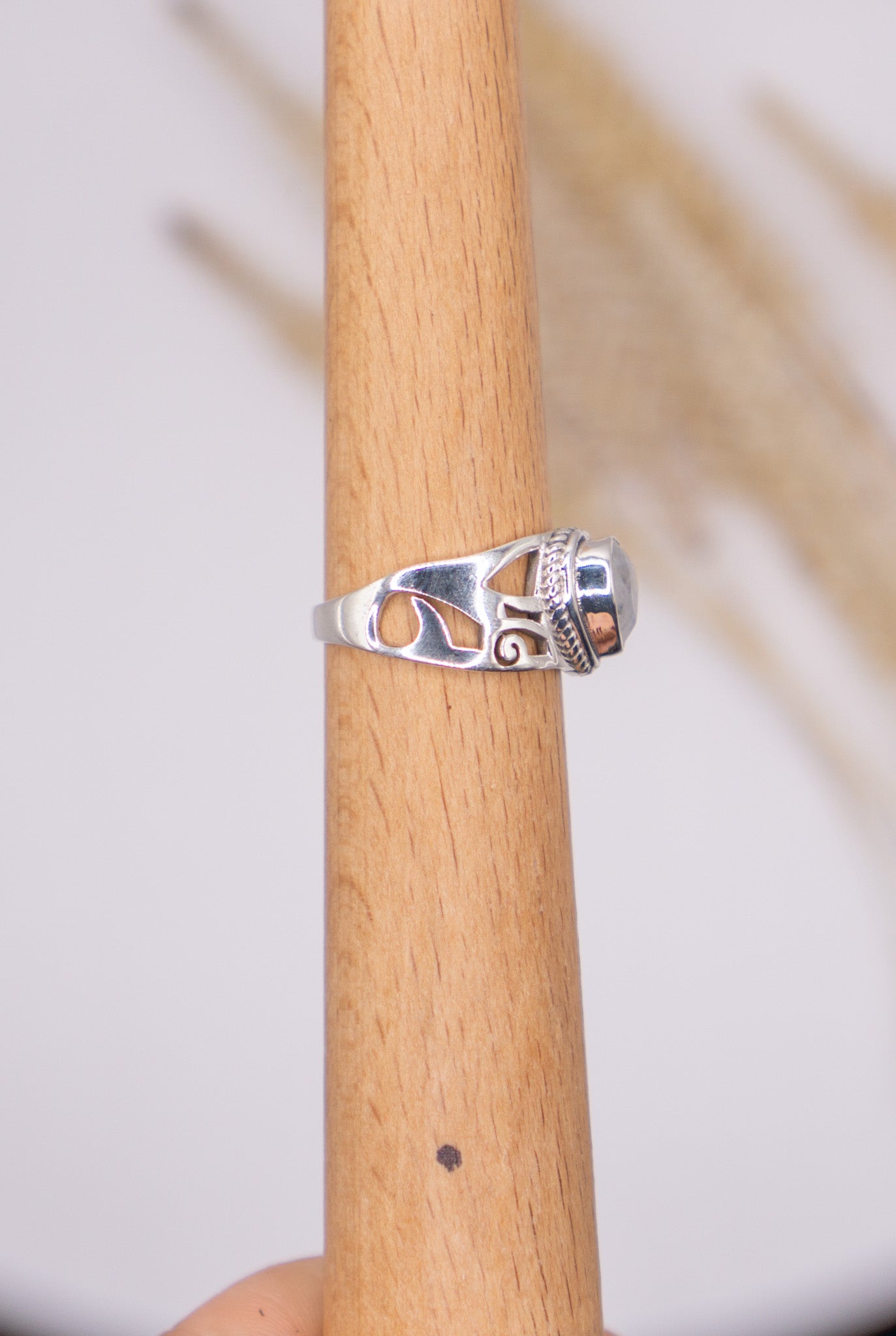 Heart Moonstone Size 7