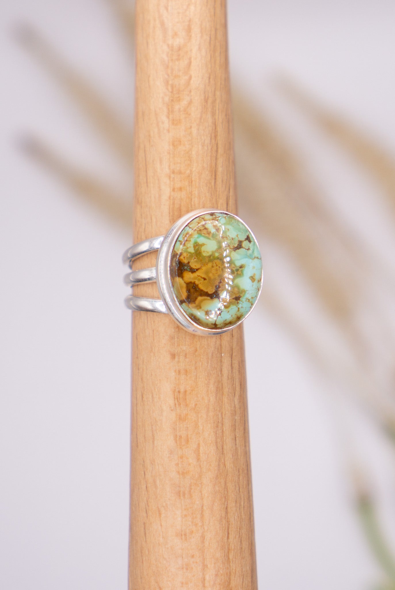 Tibetan Turquoise Size 6.5