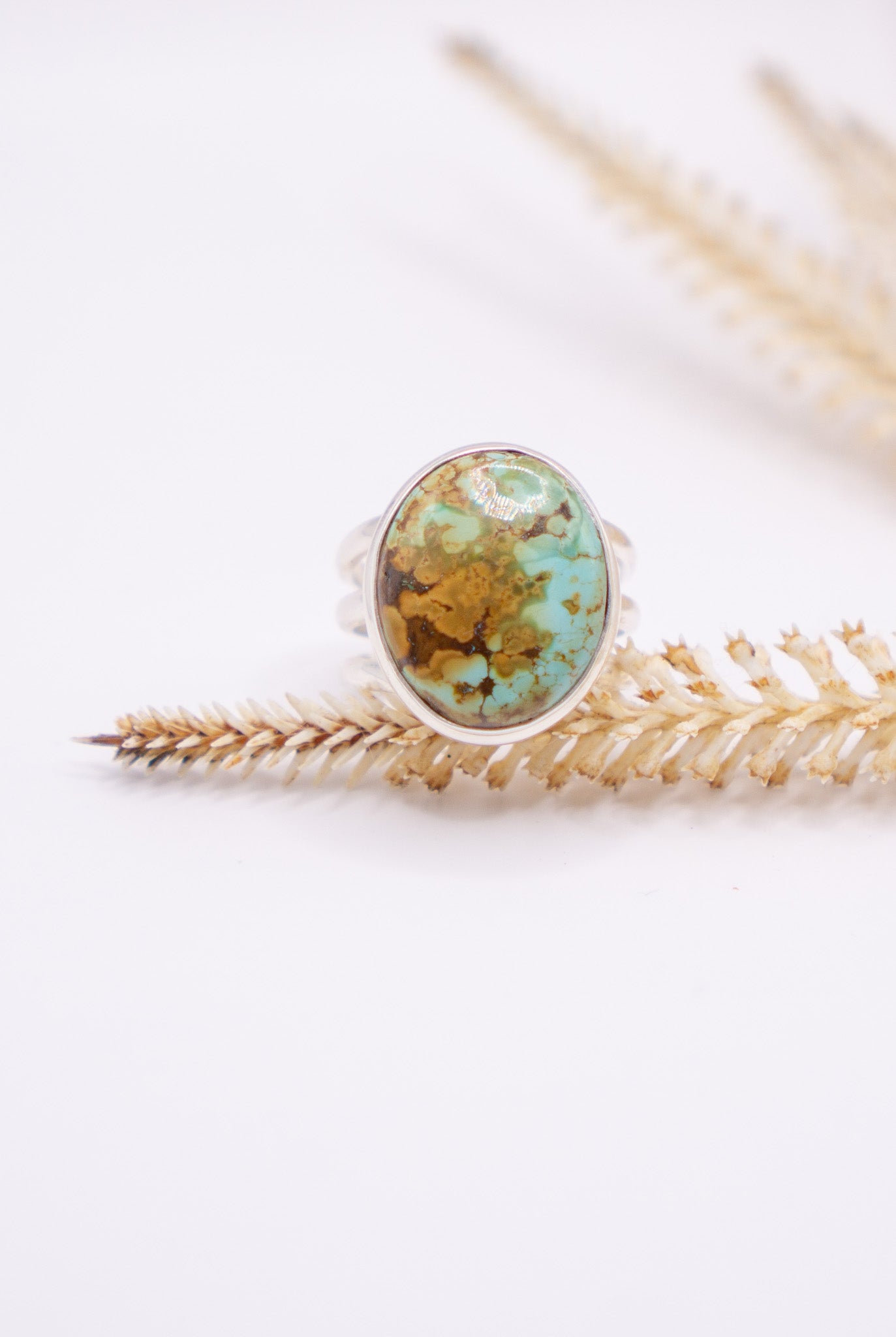 Tibetan Turquoise Size 6.5