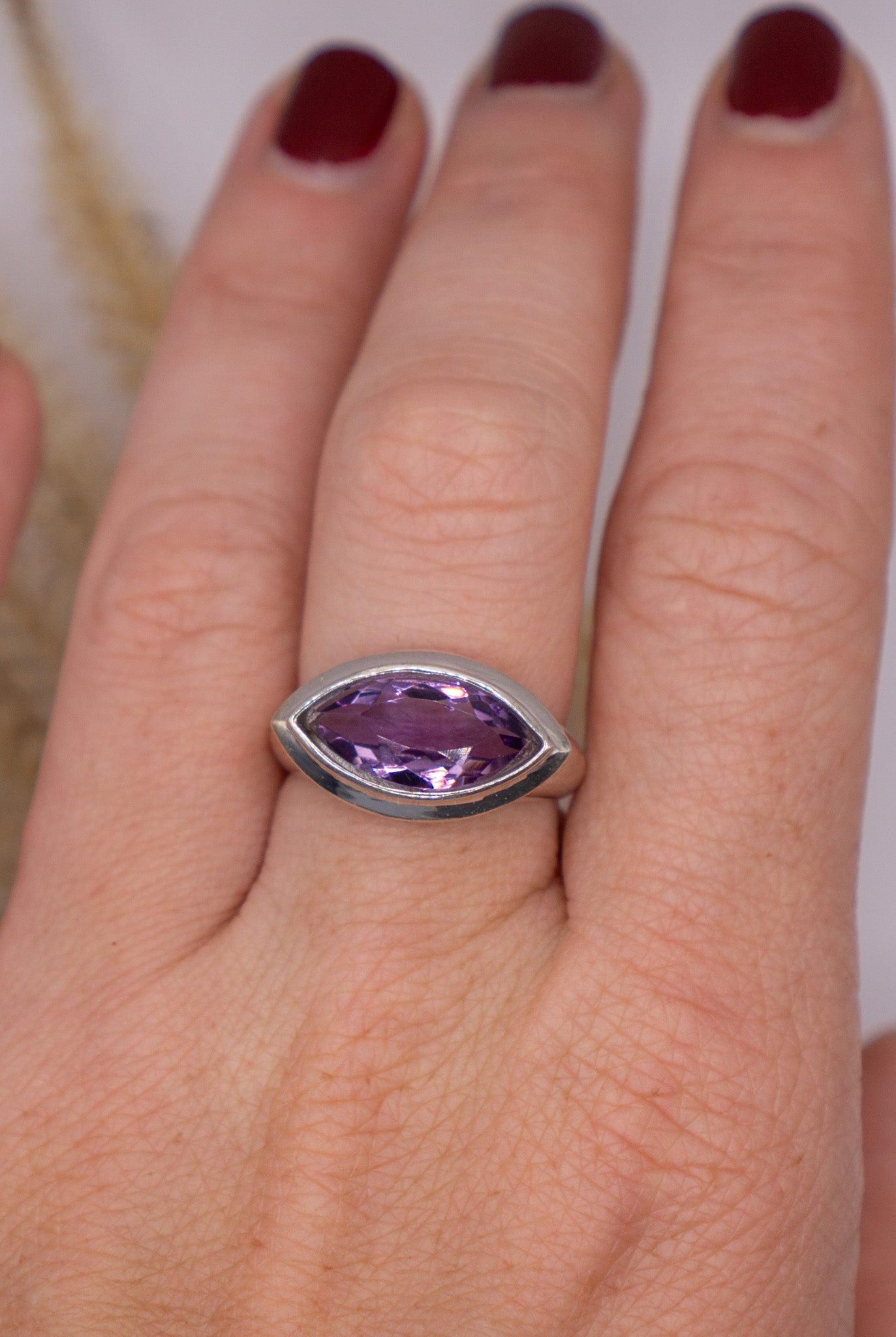 East/West Amethyst Size 9