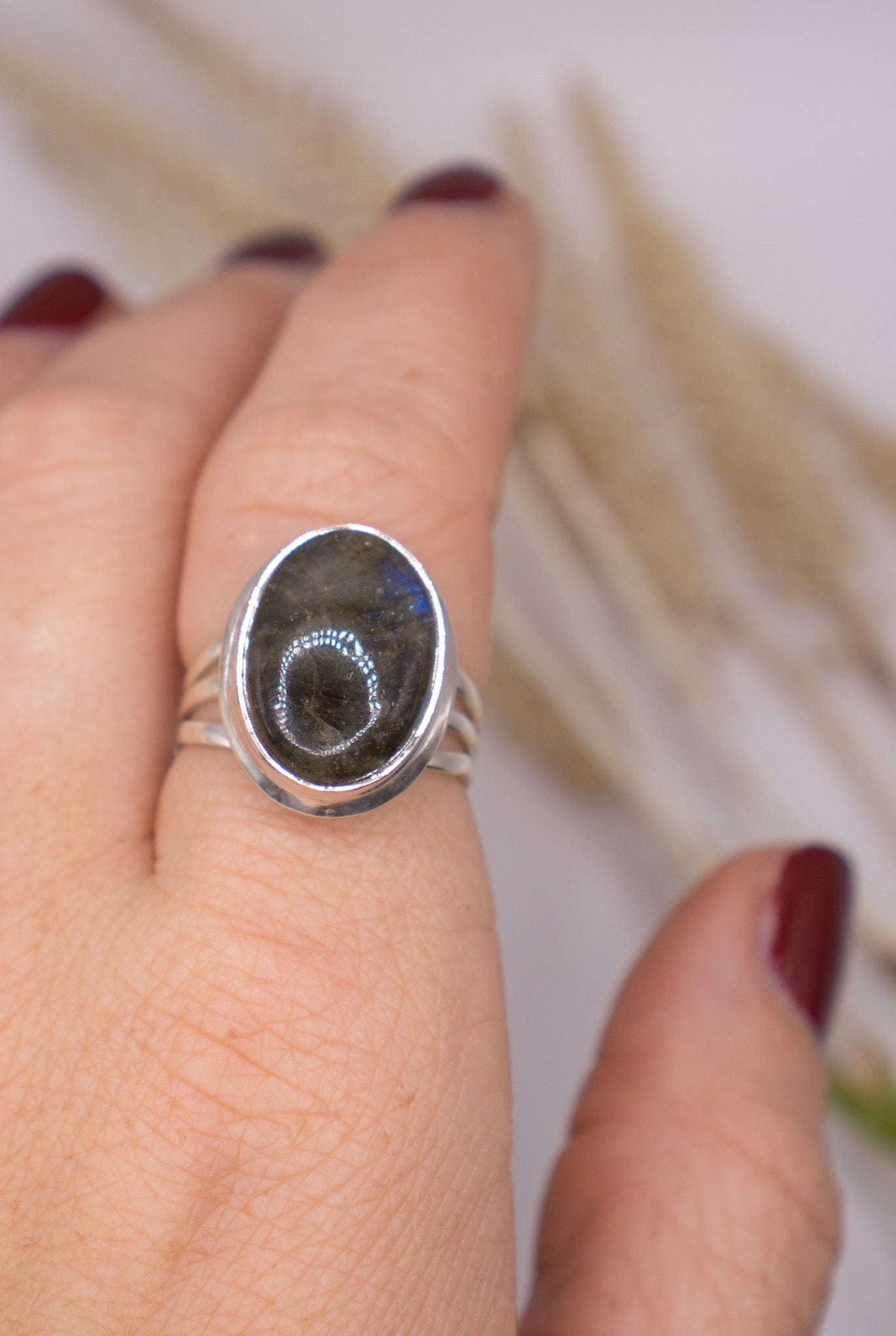 Large Oval Labradorite Size 9.5