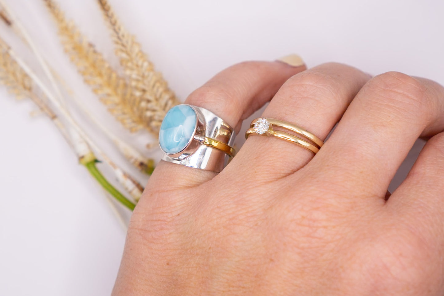 The Queen Larimar - Size 6