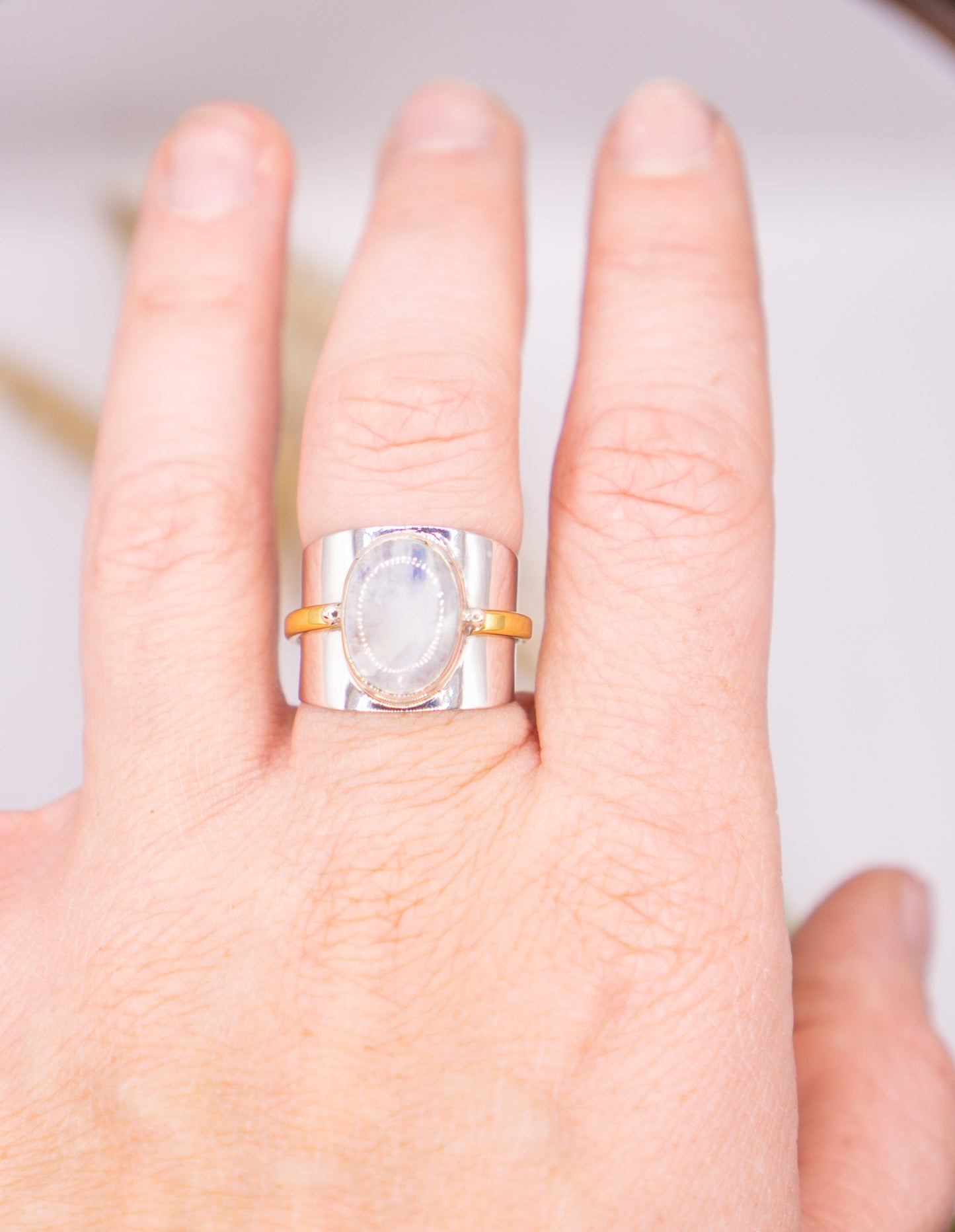 The Queen Moonstone - Size 8.5