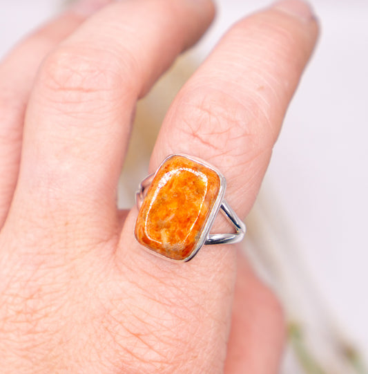 Vibrant Red Turquoise - Size 9.5