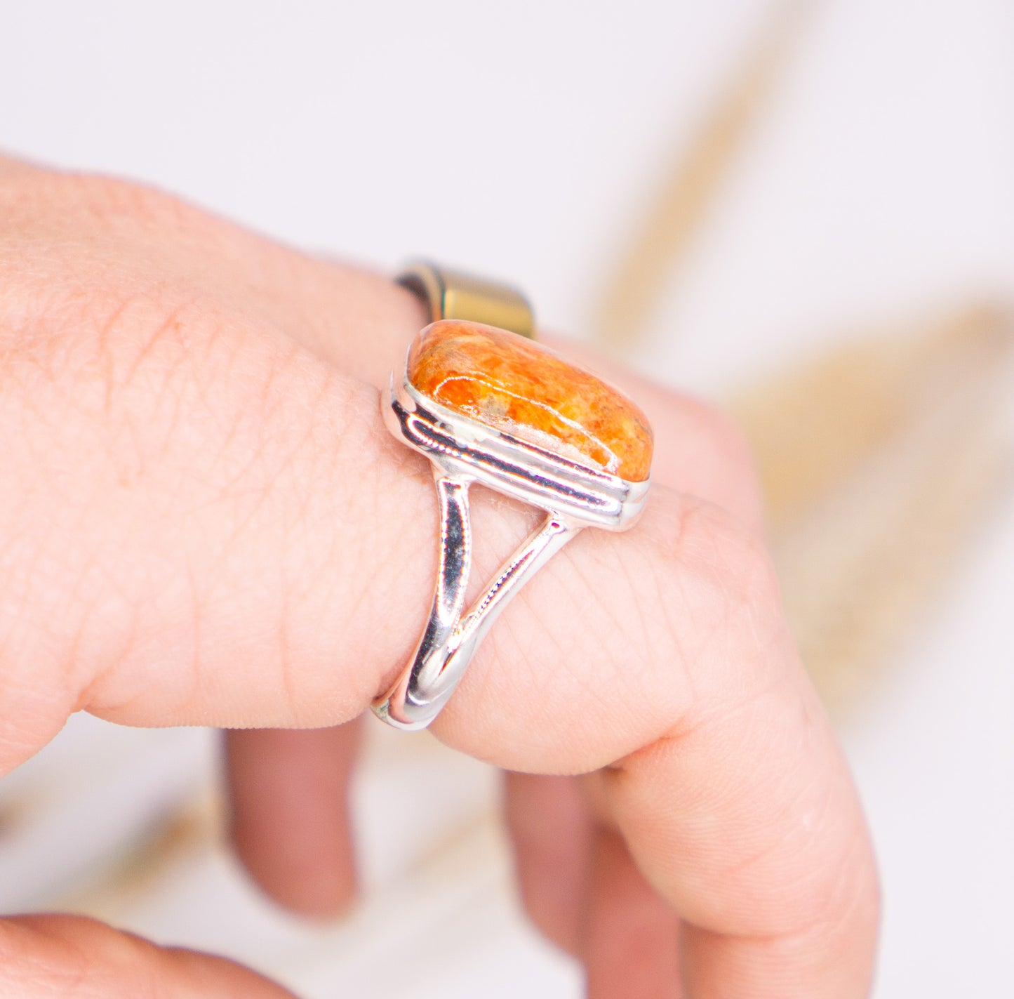 Vibrant Red Turquoise - Size 9.5