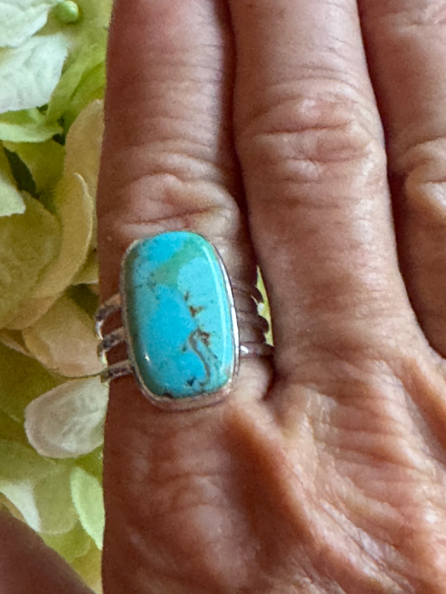 Kingman Arizona Mohave Turquoise - size 10